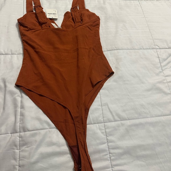 Free People Pippa V-Wire Bodysuit in cinnamon - Picture 5 of 5